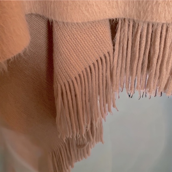 Sweater Poncho - Picture 2 of 3